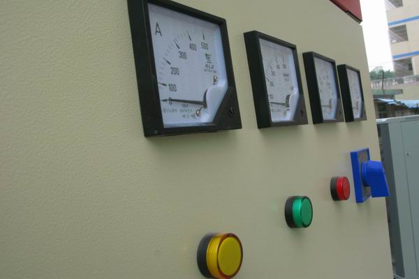 芷江配电柜-3683讲讲配电柜注意事项